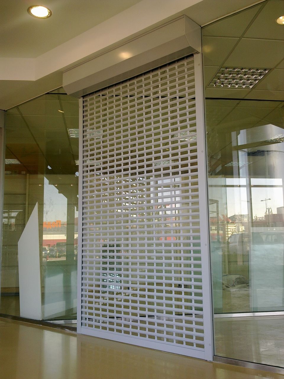 Роллетные решётки - прозрачные